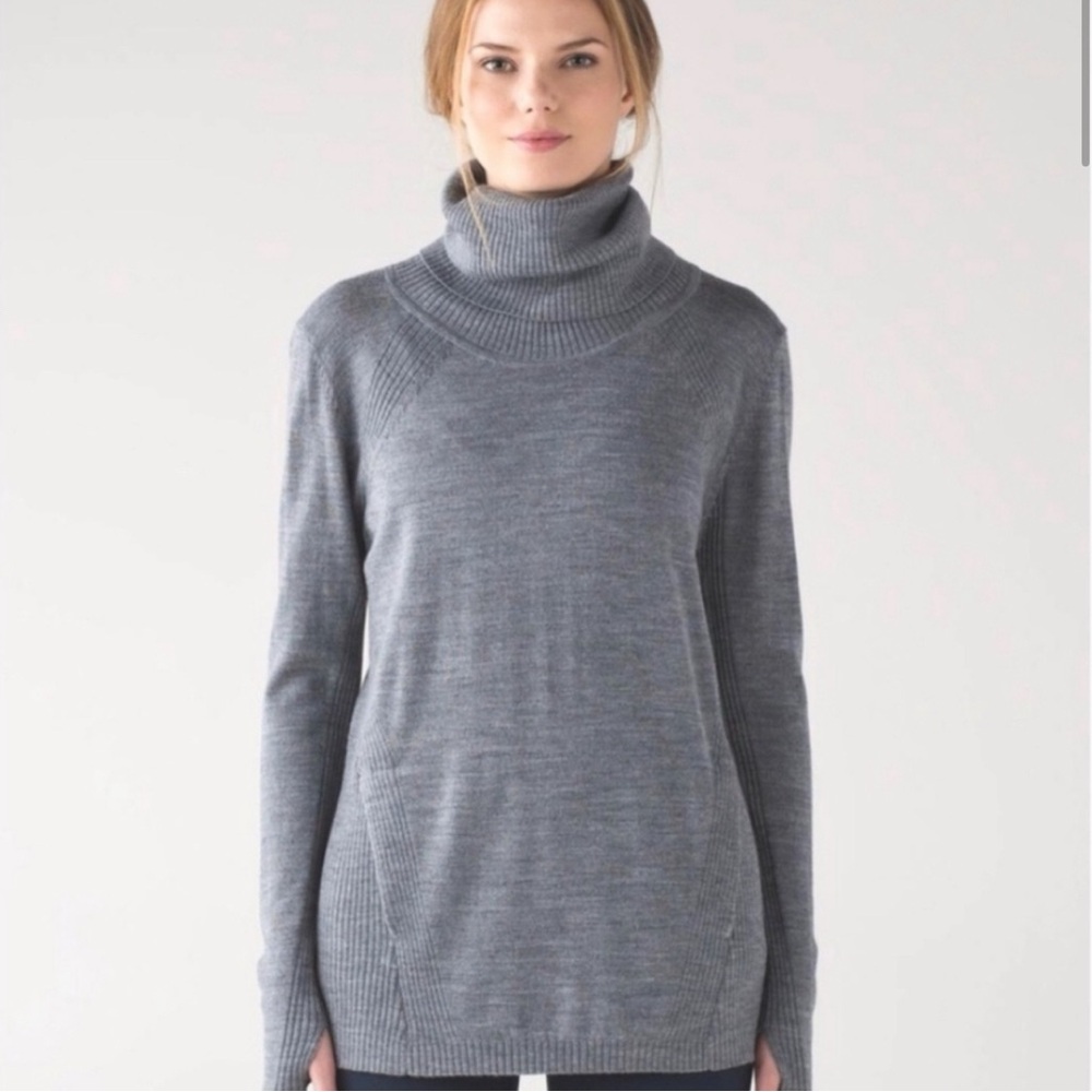 Lululemon Sweat and Savasna Merino Wool Blend Sweater Size 6